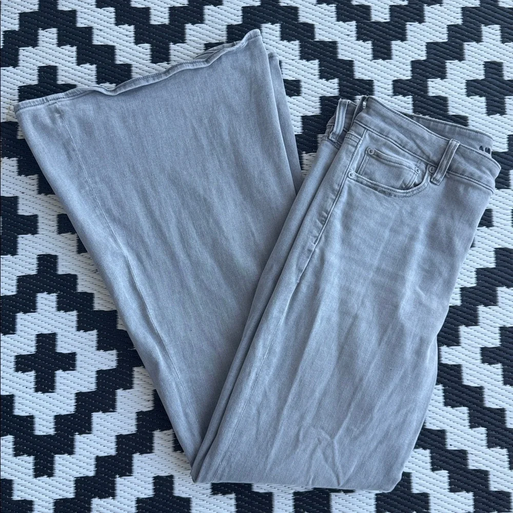 AMERICAN EAGLE “Festival Flare” - 16L - Picture 4 of 16